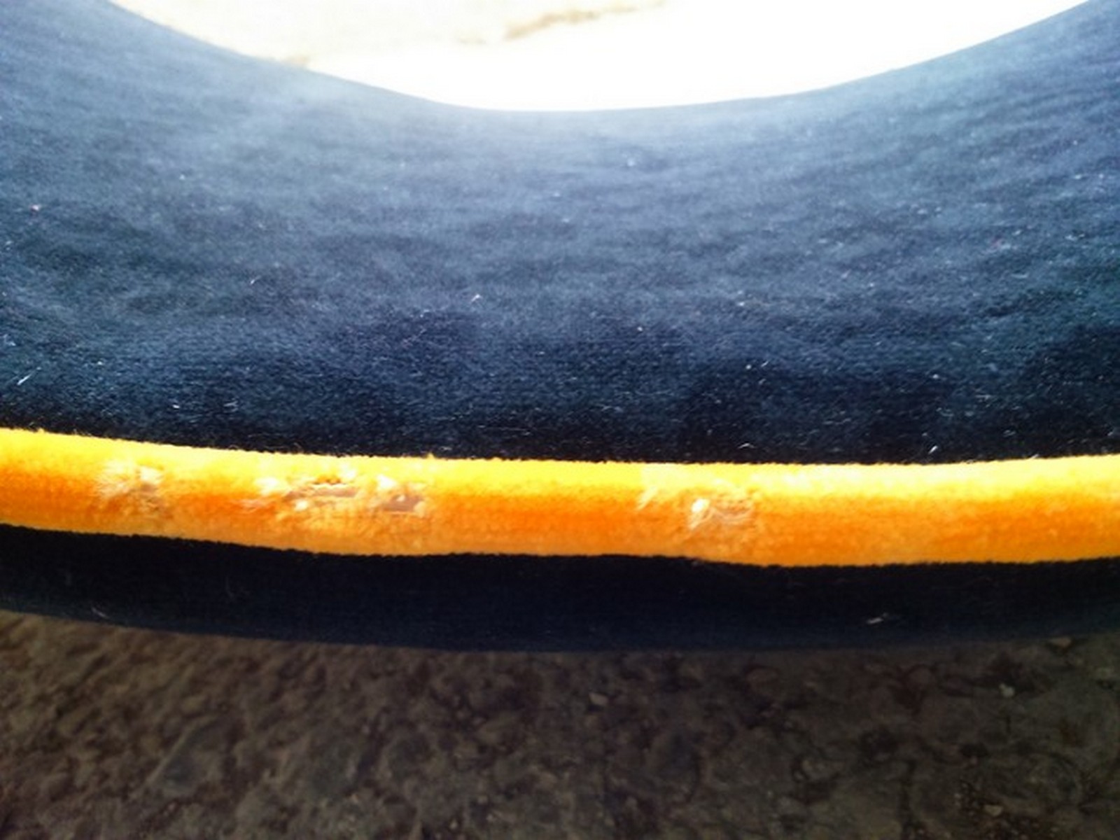 Bretz Regal schwarz gelb Leopardenstoff Rundregal Original Designmöbel