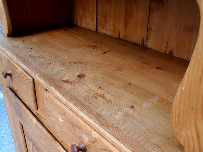 Weichholz Kommode mit Aufsatz