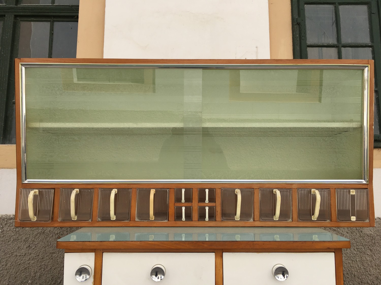 Küchenschrank Vintage Schütten Küche Regal Vitrine Pastell 50er-Jahre 60er-Jahre