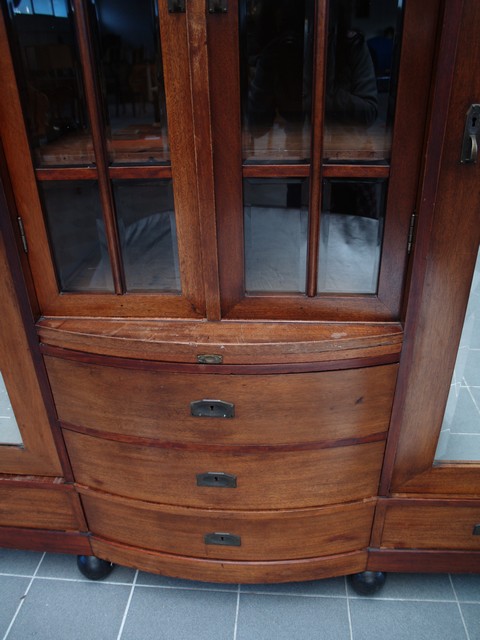 Jugendstil Schrank