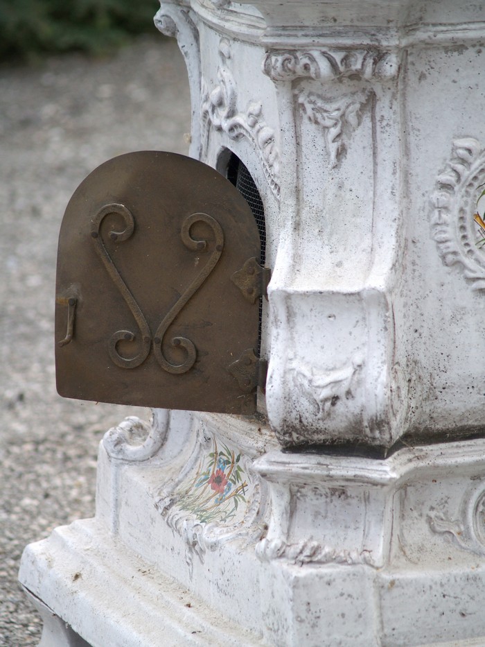 Keramik Ofen Majolika Antikstil