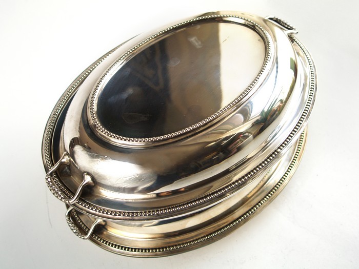 Servierplatte versilbert Warmhalteglocke Chafing Deckel Vintage