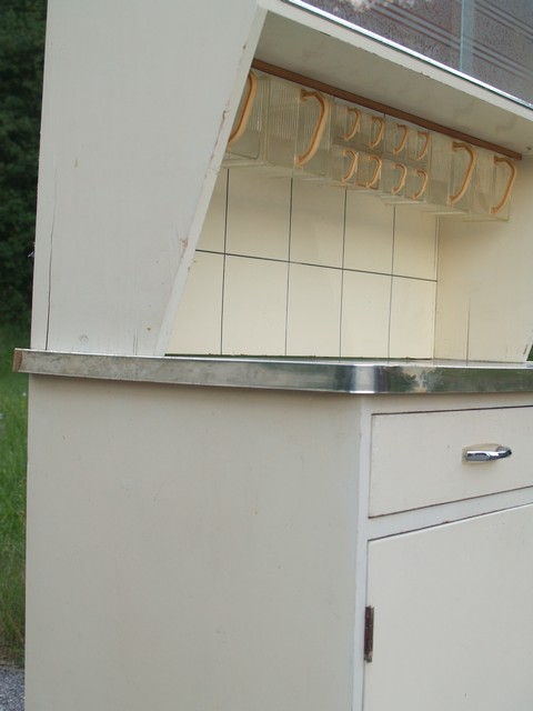 Omas Küchenschrank Buffet