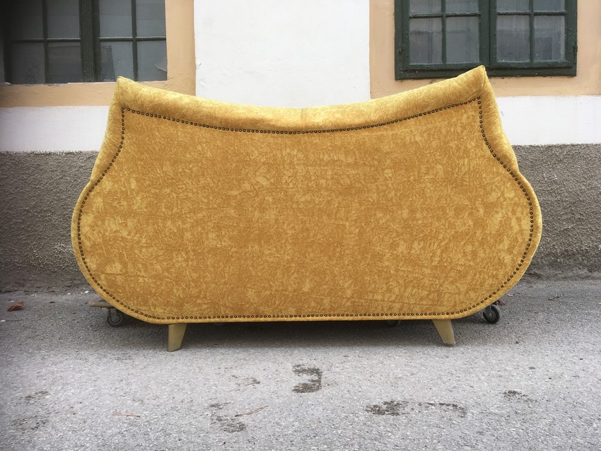Sofa gelb Design klein Bretz Gaudi Designklassiker Loungemöbel