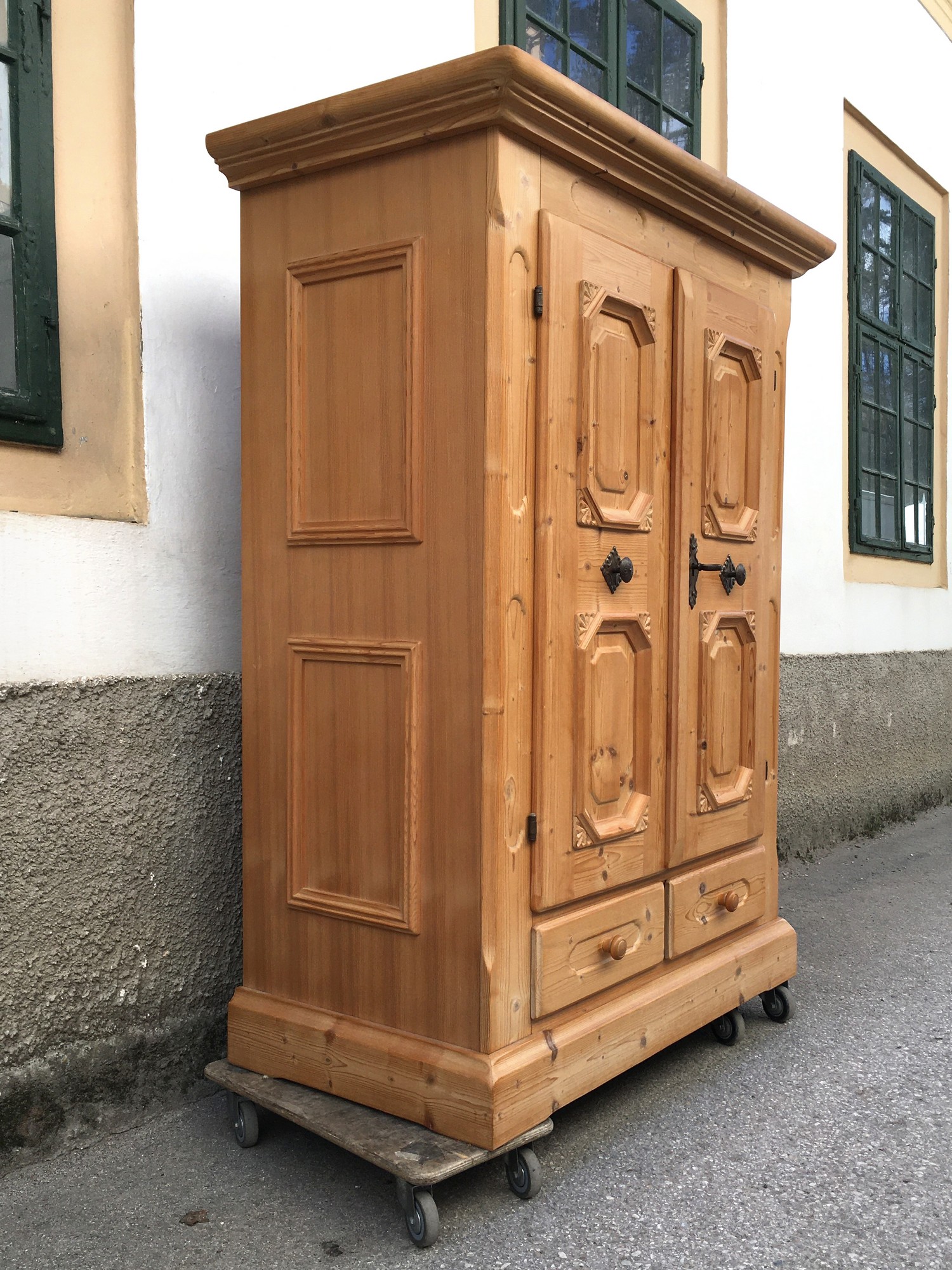 Voglauer Fernsehschrank TV-Schrank Medienschrank Schrank Weichholz Natur