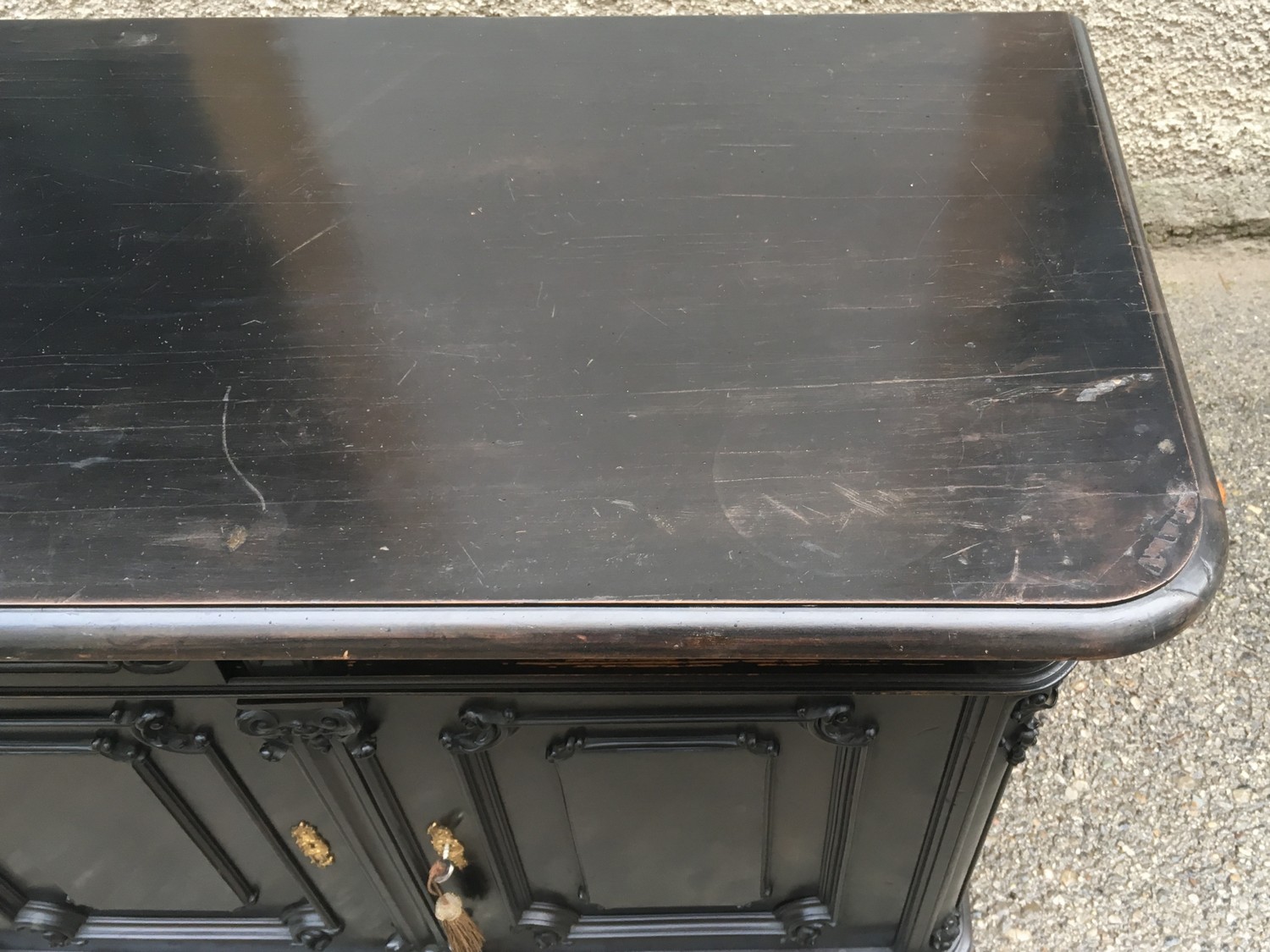 Kommode antiker noir Schrank schwarz Vollholz Möbel Gründerzeit