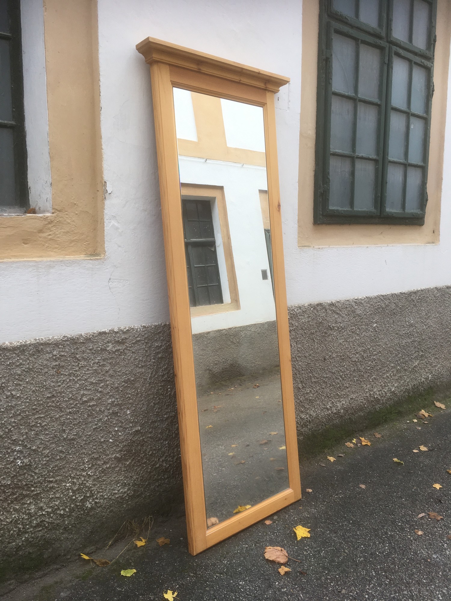 Garderobe Spiegel Wandpaneel groß Landhausstil Holz gebürstet Hotelmöbel 200