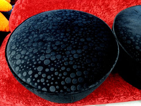 Bretz Hocker schwarz