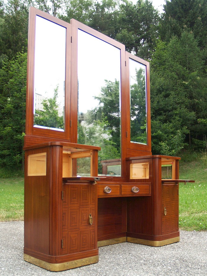 Secession Schrank Möbel