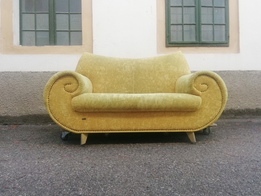 Sofa gelb Design klein Bretz Gaudi Designklassiker Loungemöbel