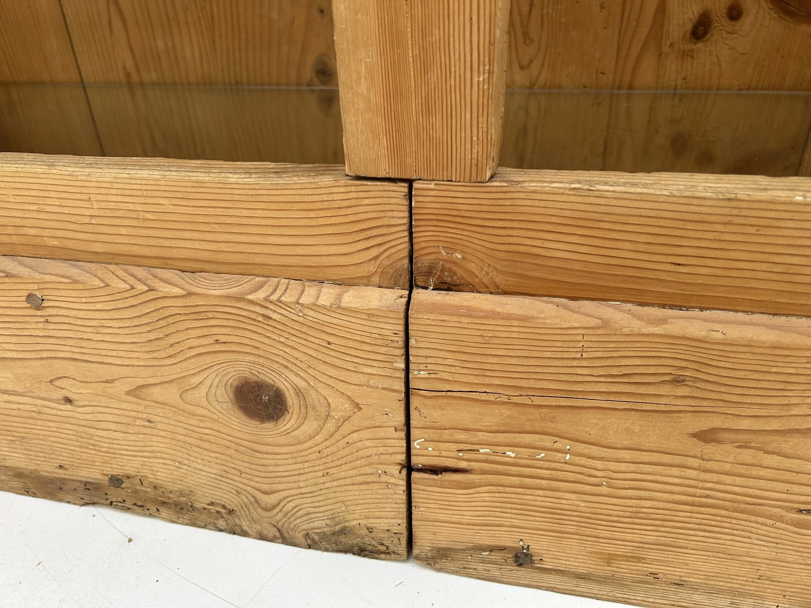 Bauernschrank Antiker Geschirrschrank Landhaus Vitrine