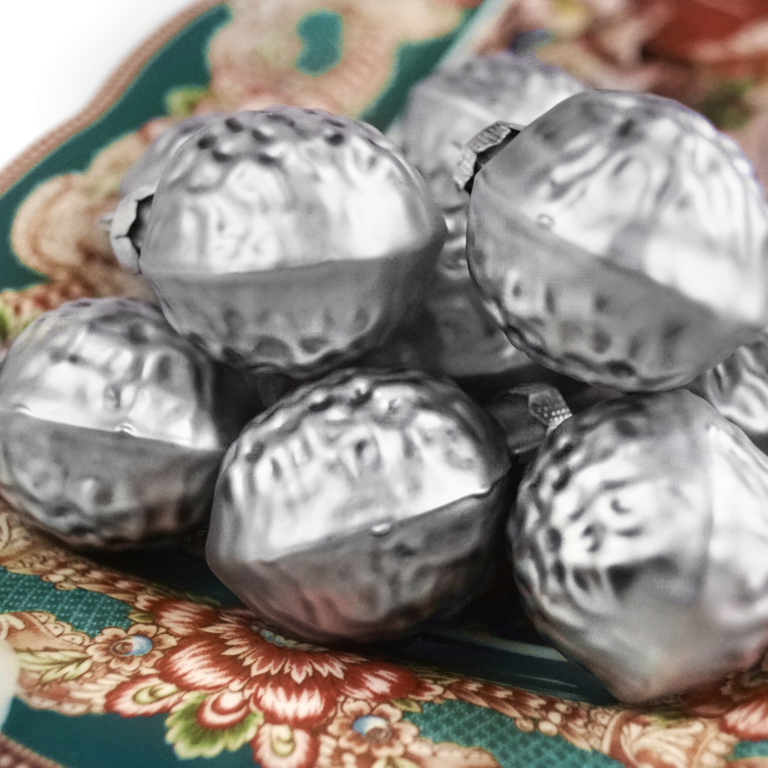 Christbaumschmuck Nüsse Weihnachten handgemacht silber Glas Walnuss Christbaumschmuck Glas Nüsse silber Weihnachtsbaumschmuck Weihnachten