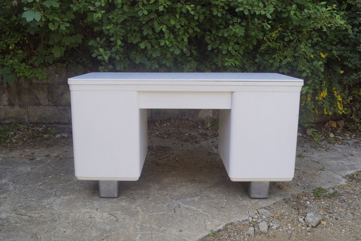 Freisteher Arztschreibtisch Vintage
