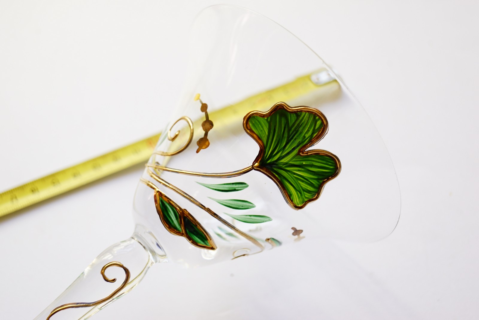 Kristallgläser bemalt Nagel Traumwelten Ginko Martinigläser