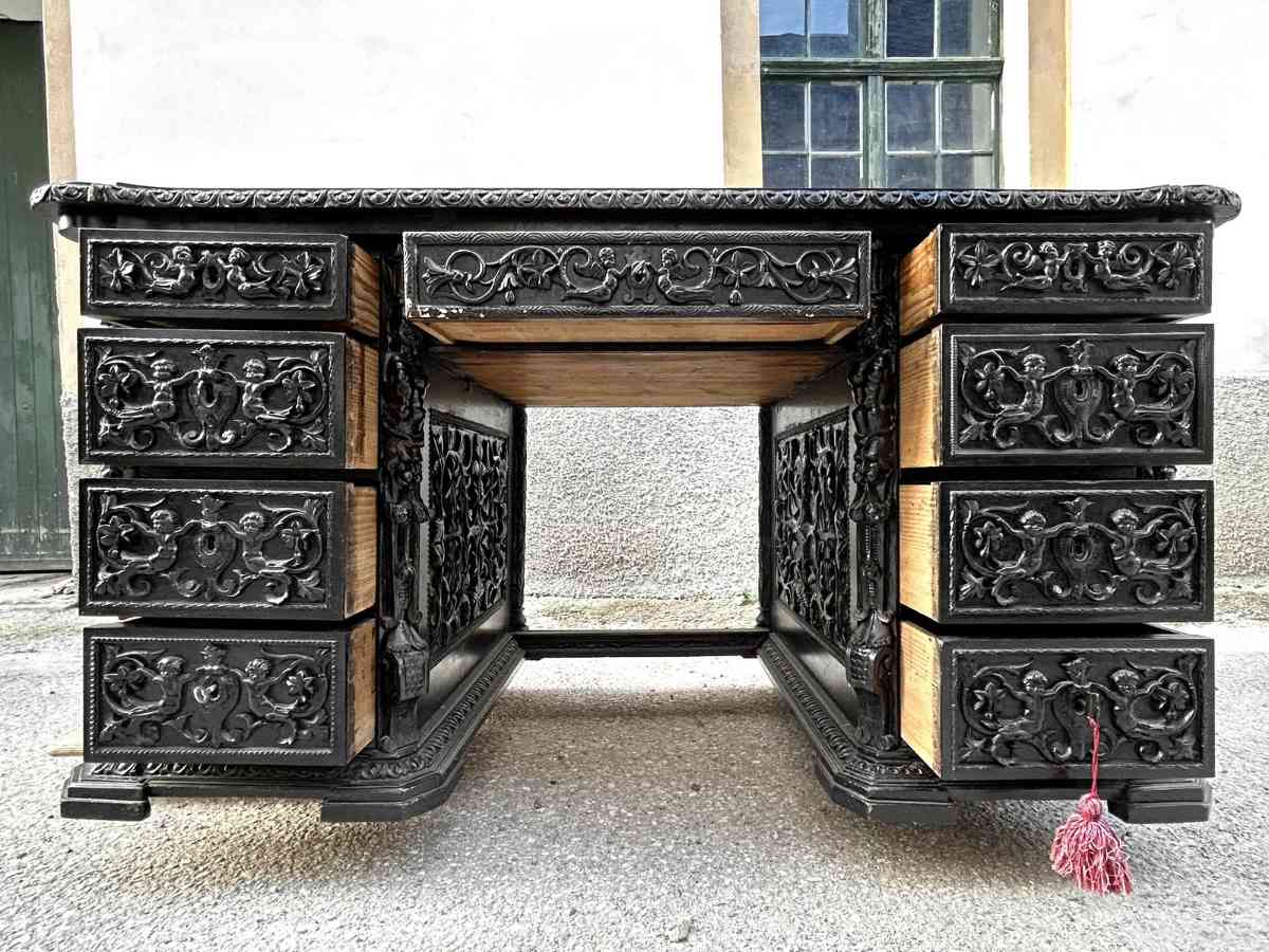 Antiquität Renaissance Schreibtisch antik Barock Möbel museal