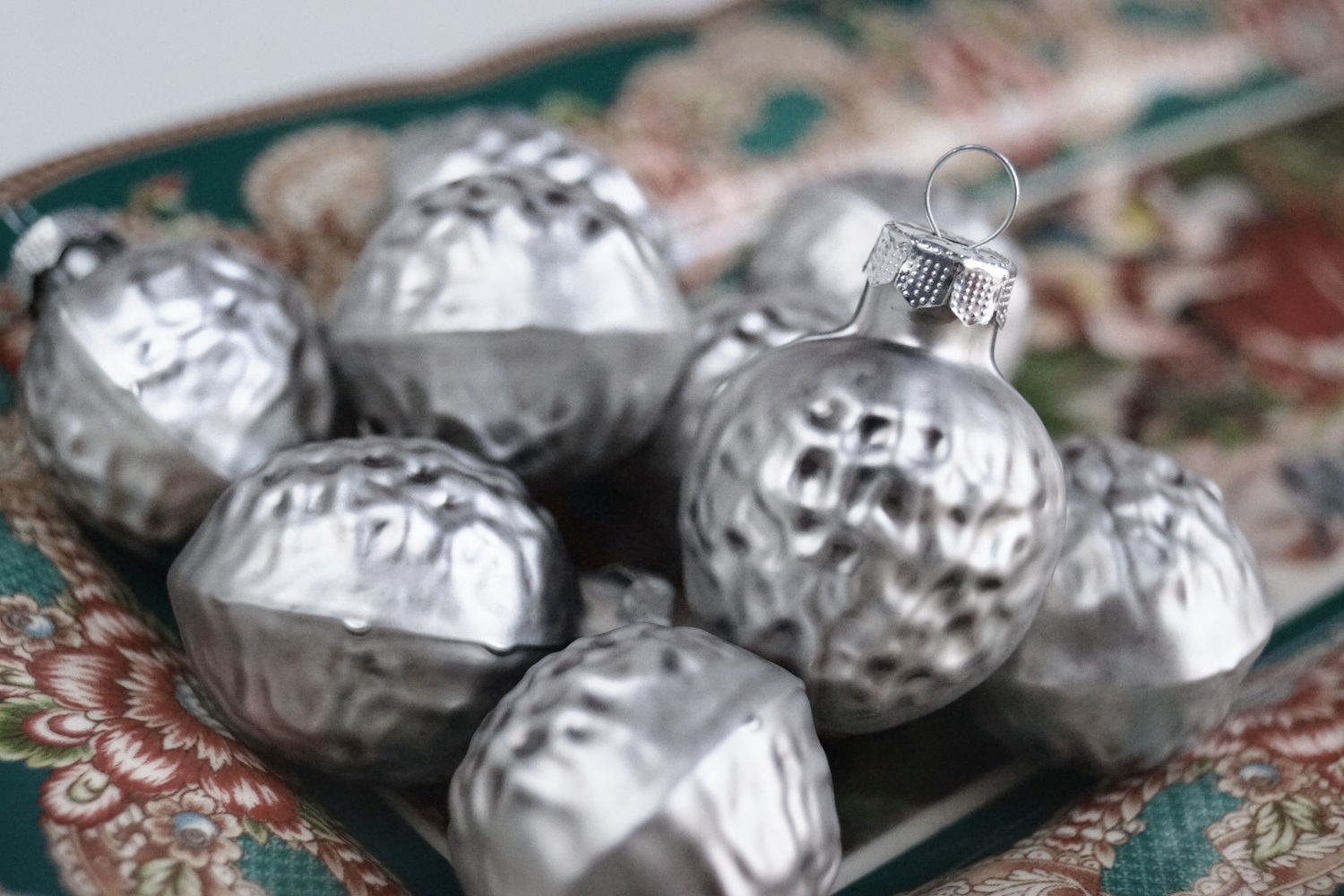 Christbaumschmuck Glas Nüsse silber Weihnachtsbaumschmuck Weihnachten