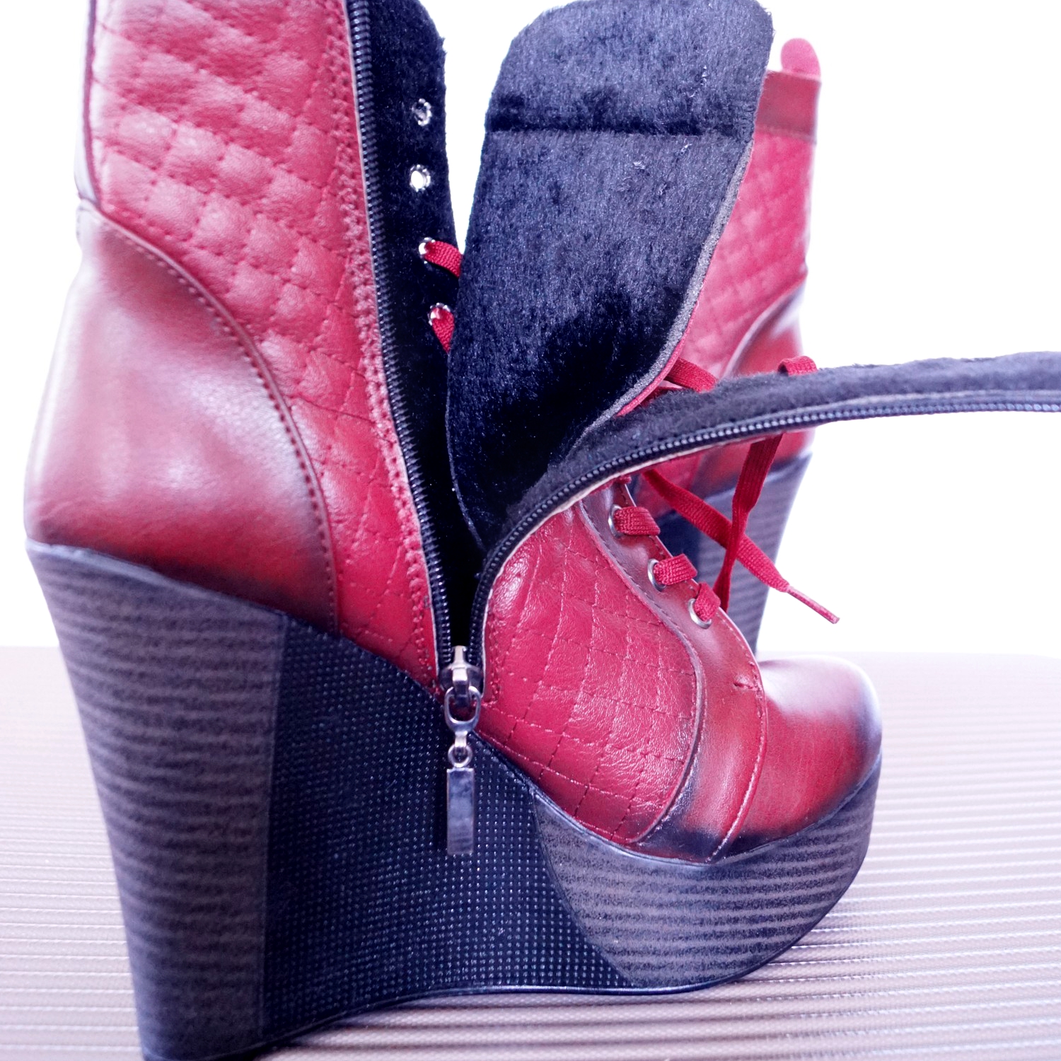 Stiefeletten Vegan Boots Higheels bordeaux rot schwarz handarbeit neu einzelstück