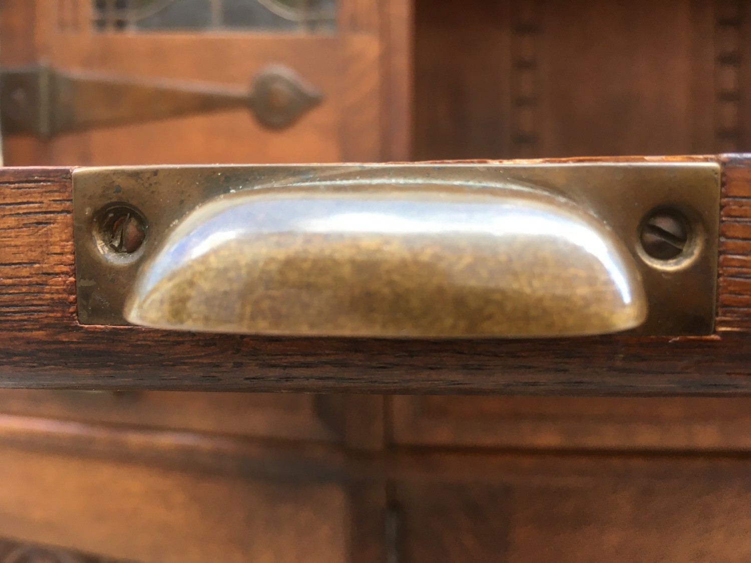 Kredenz August Ungethüm Jugendstil antik Kolo Moser Blätter Herzen Buffetschrank Schrank Buffet