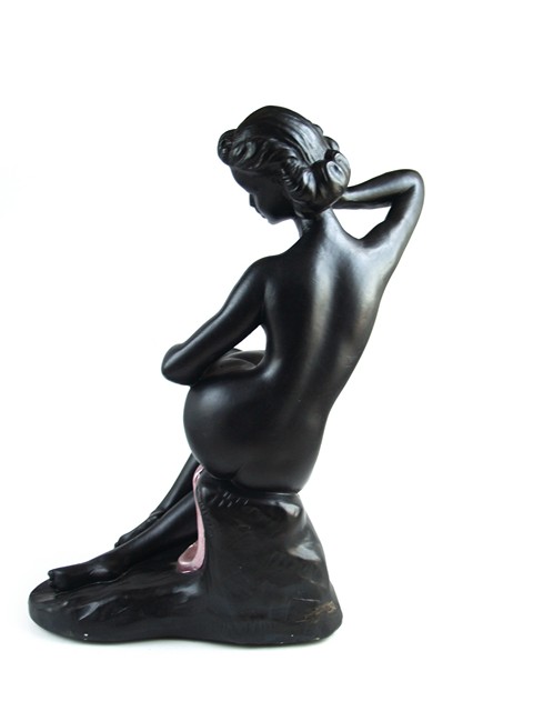 Aktfigur Badende Vintage Keramik