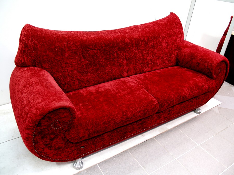 Bretz Gaudi Sofa