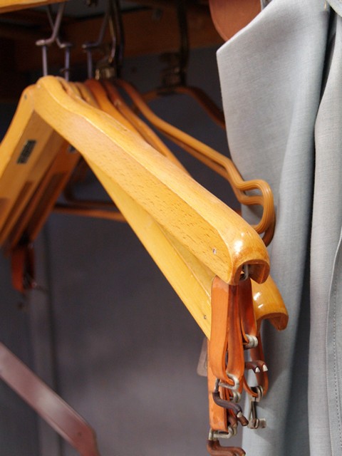 Kofferschrank antik