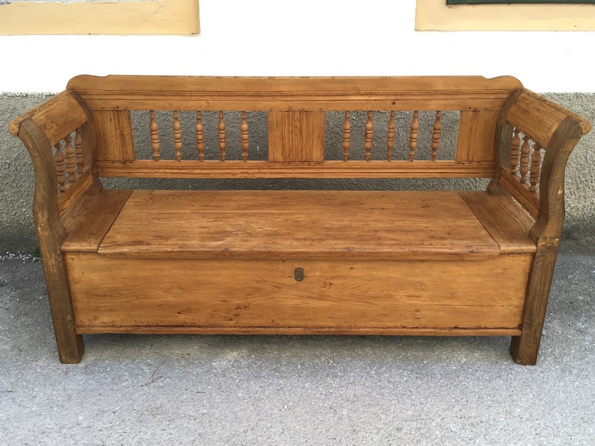 Kuechensitzbank Truhe antik