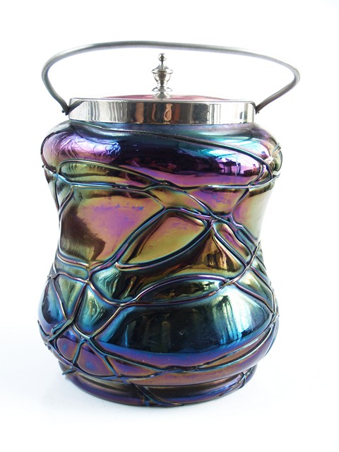 Deckeldose Glas irisierend Jugendstil
