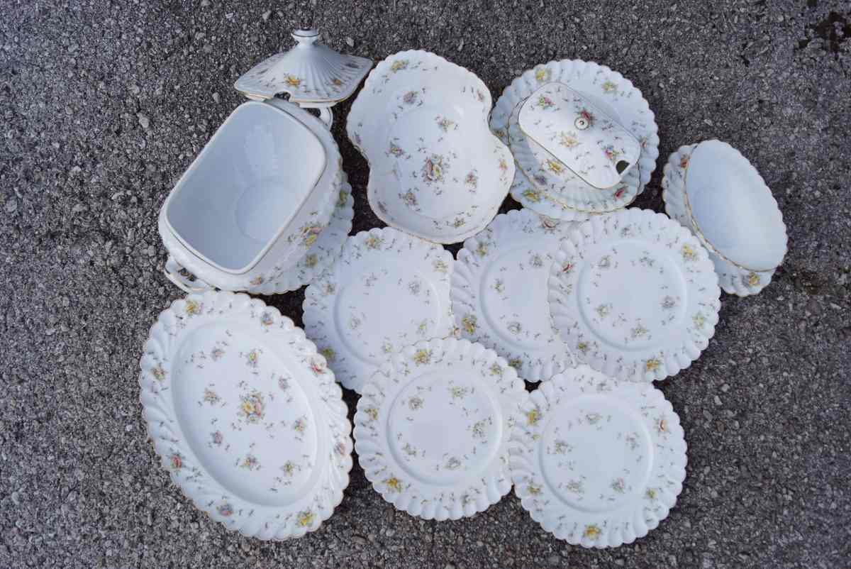 antikes Porzellan Komplettset blümchen gold eckig antikes Geschirr Shabby chic Vintage Jugendstil Teller Terrinne Sauciere