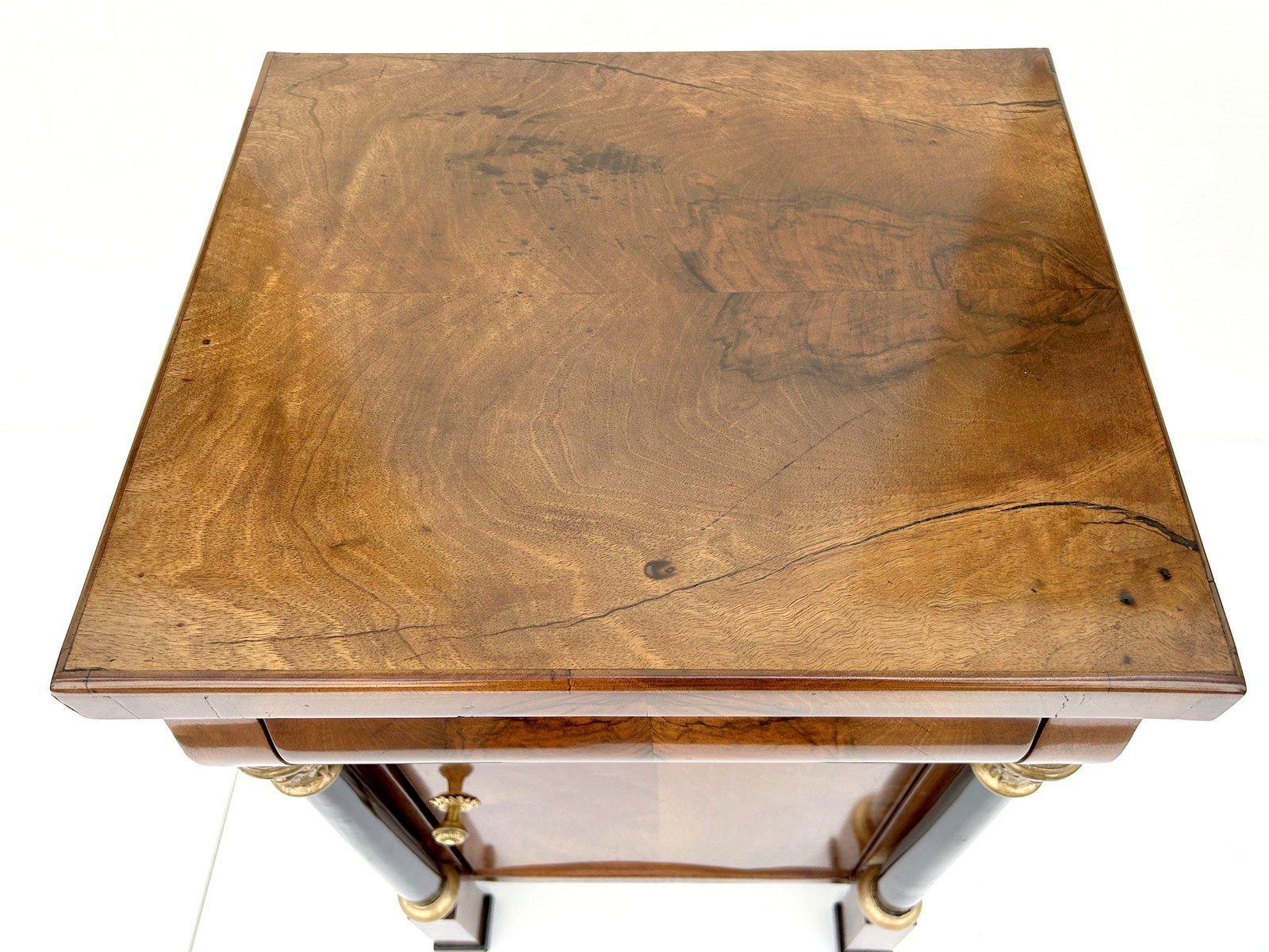 Antike Biedermeier Kommode Nachtschrank Nuss restauriert