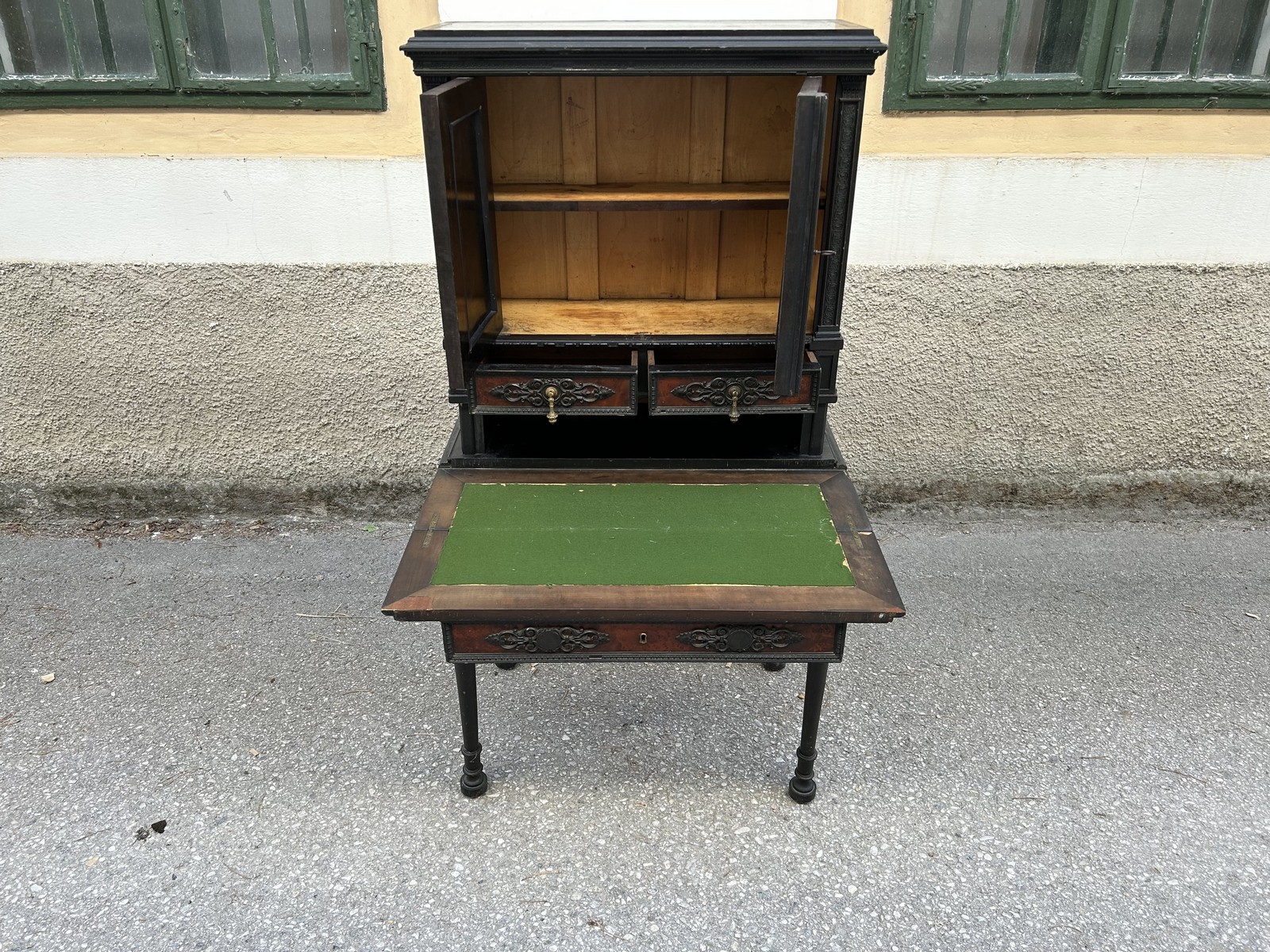 antiker Schreibtischsekretär Möbel Antiquität 1740 Schrank Möbel requisite Film Leihmöbel Schreibschrank
