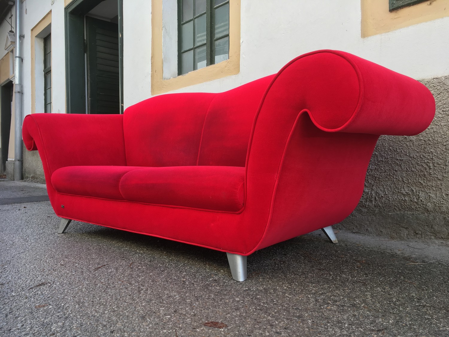 Bretz Sofa rot Designklassiker Galeriemöbel