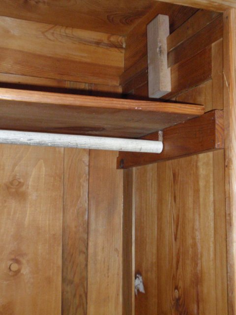 antiker Steckschrank