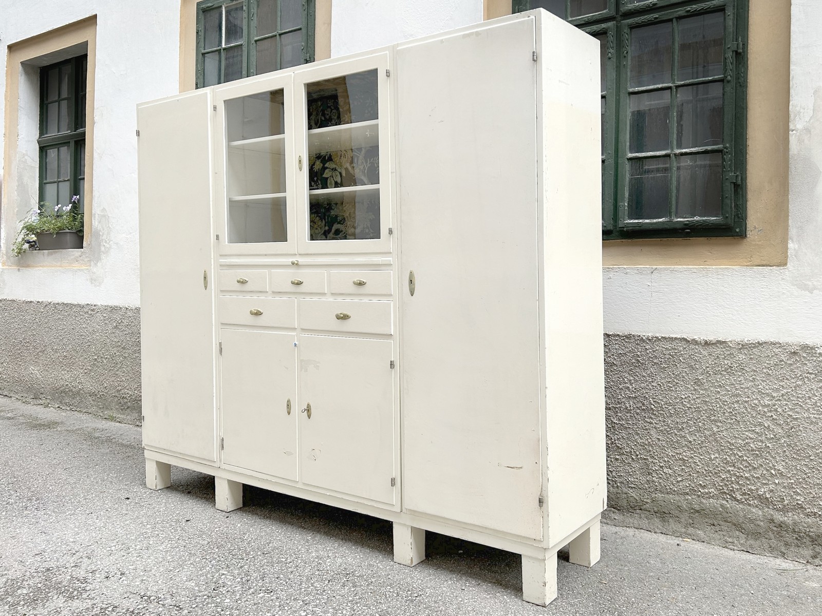 Küchenschrank antik MidCentury Vintage Möbel creme Omas Schüttenregal