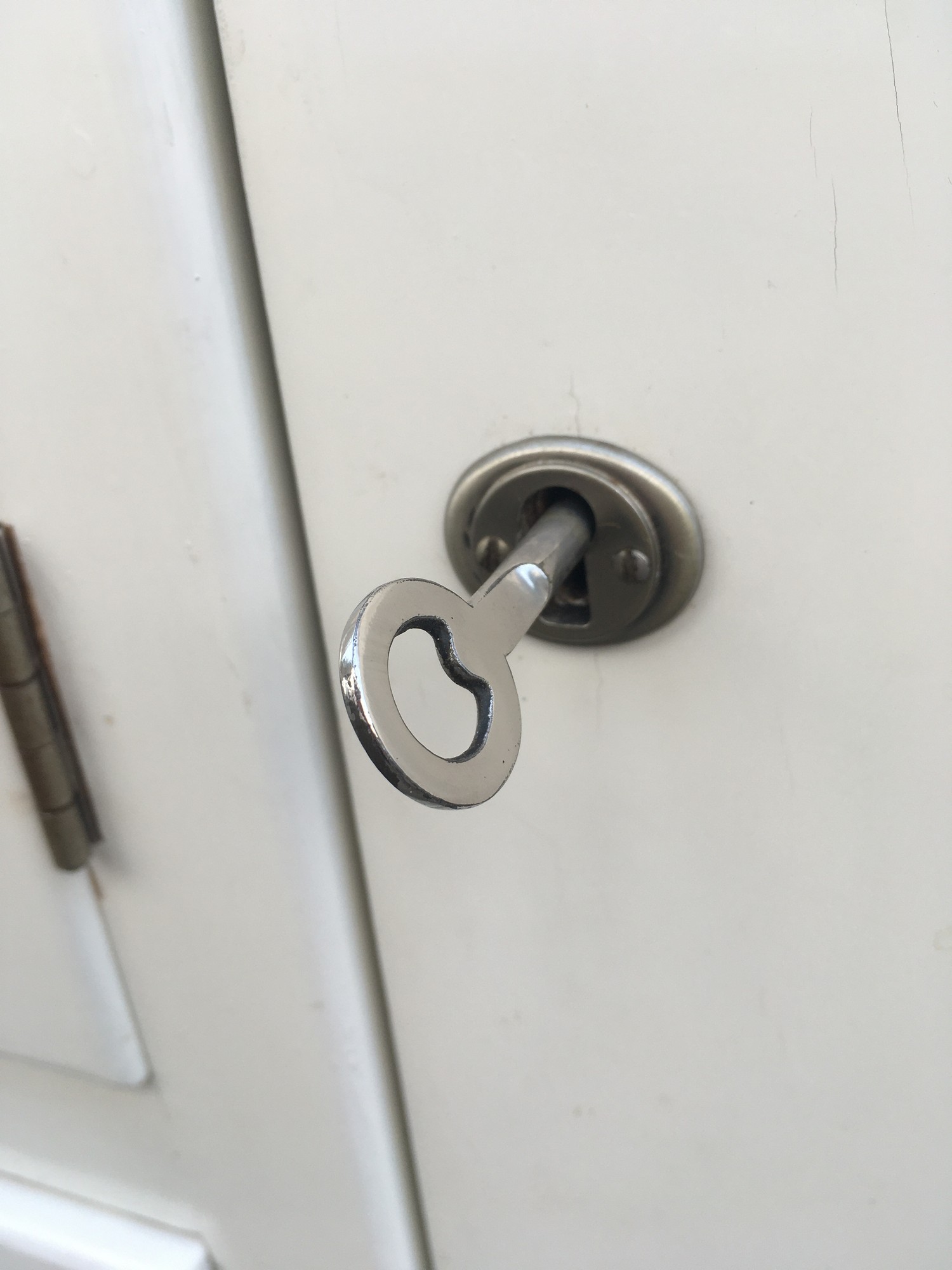 Kredenz Küchenschrank Vintage Retro dreiteilig creme MidCentury Vorratsschrank Anrichte