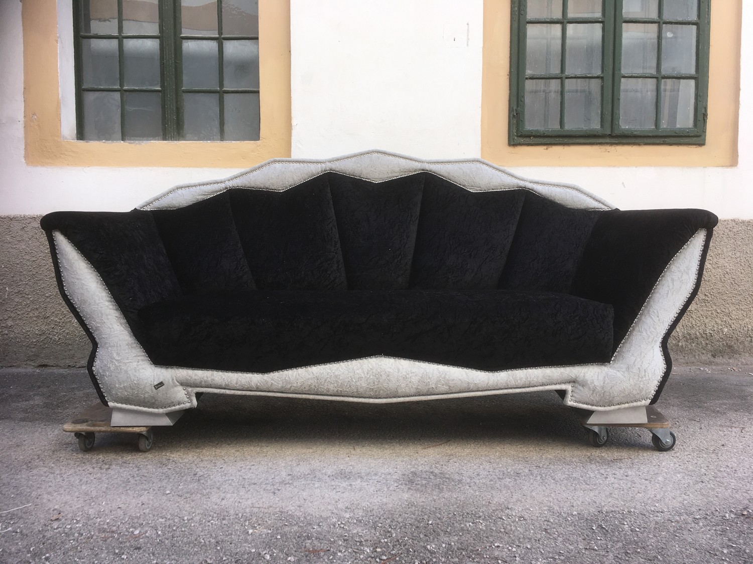 Bretz Sofa T-Rex silber noir Designmöbel Designklassiker gebraucht neuwertig Stern