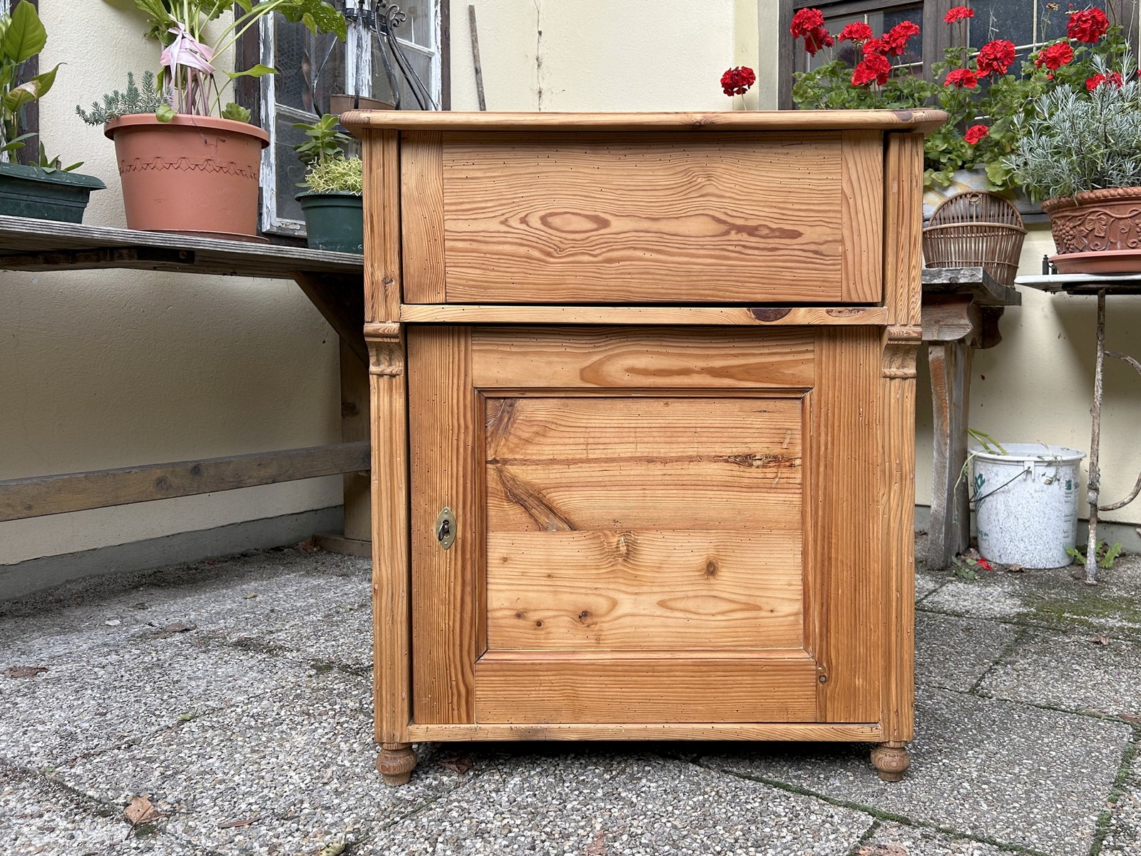 Weichholz Kommode Waschtisch antik restauriert ca. 1890 Weichholz Kommode Waschtisch antik restauriert ca. 1890