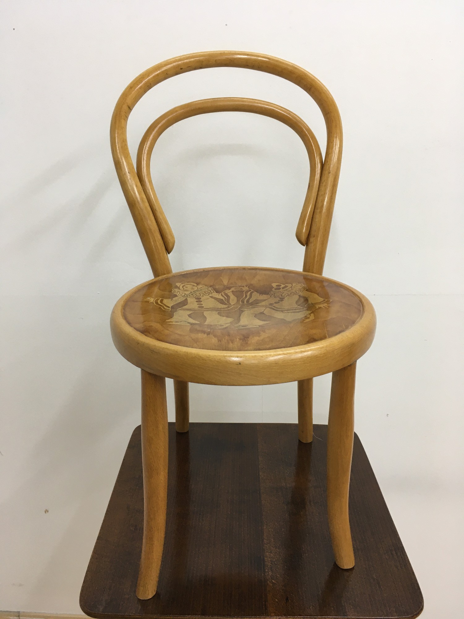 Antiker Sessel Bugholz Fischel Kinderstuhl Harlekin Stuhl Clown antik