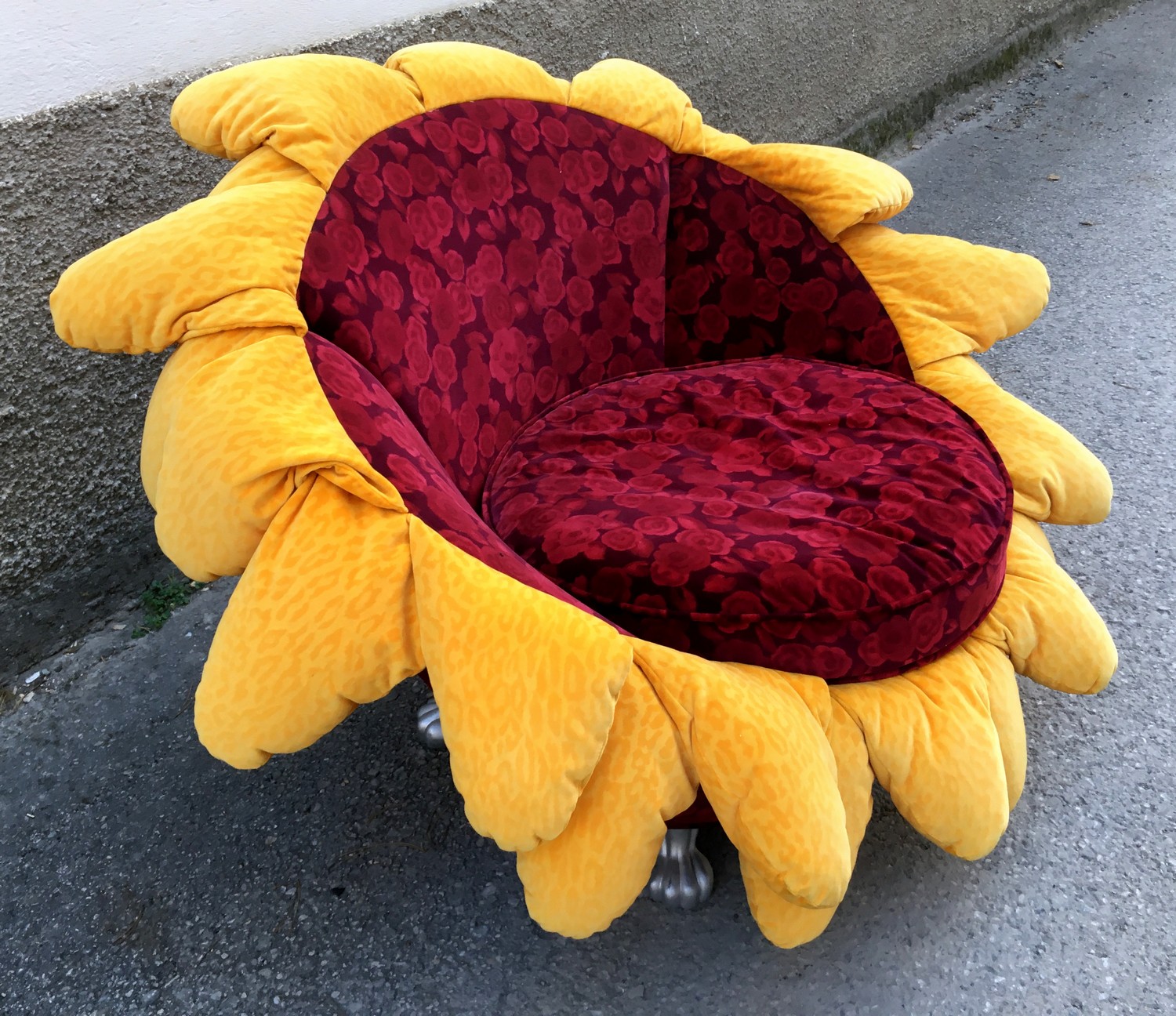 BRETZ SUNNY Sessel Stuhl POOL Rosenstoff Tatzenbeine Sonnenblume