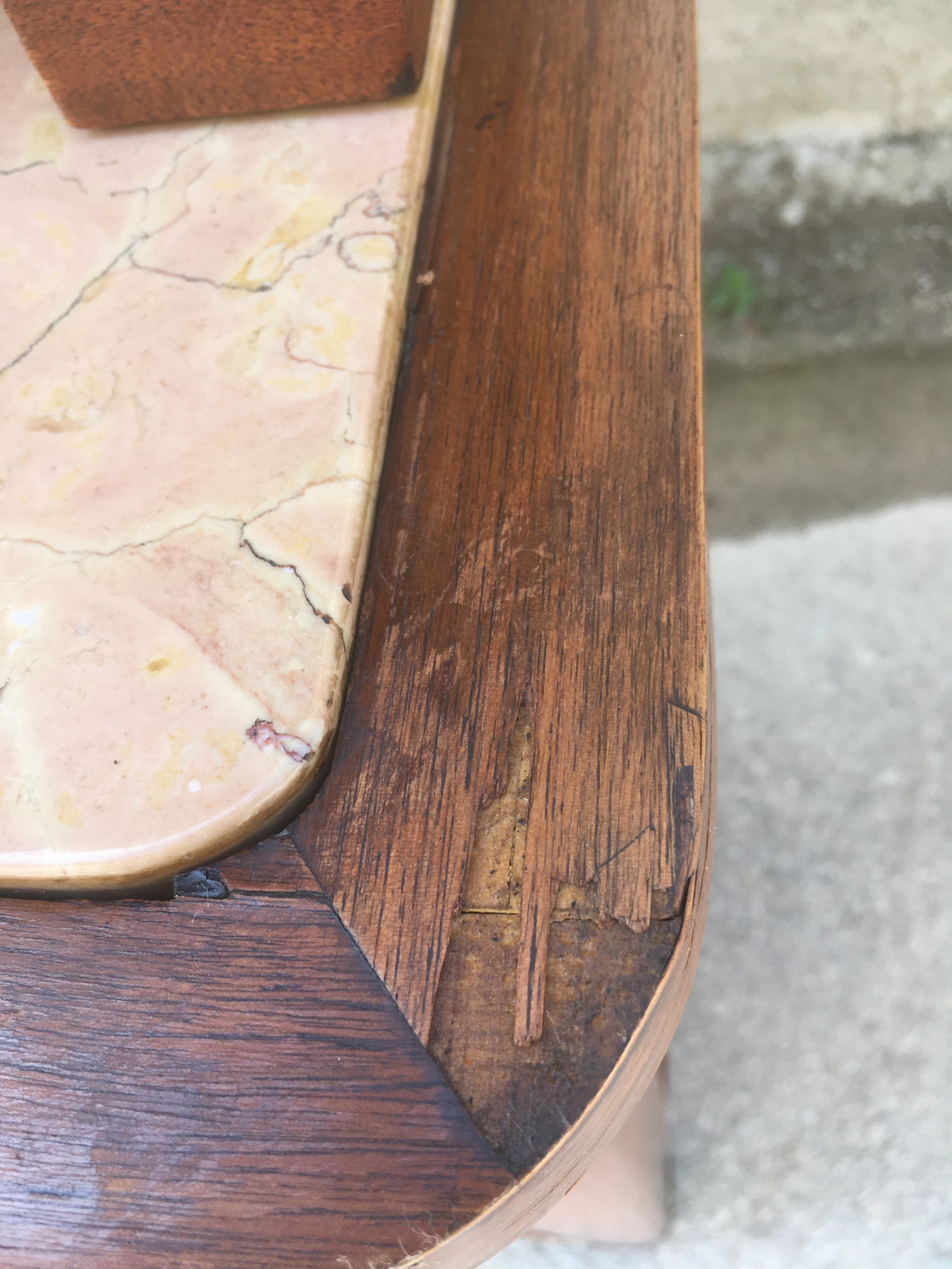 Jugendstil Schrank ArtNouveau secessionistisch Kredenz Vitrine antik Kirschen beschnitztJugendstil Marmorplatte