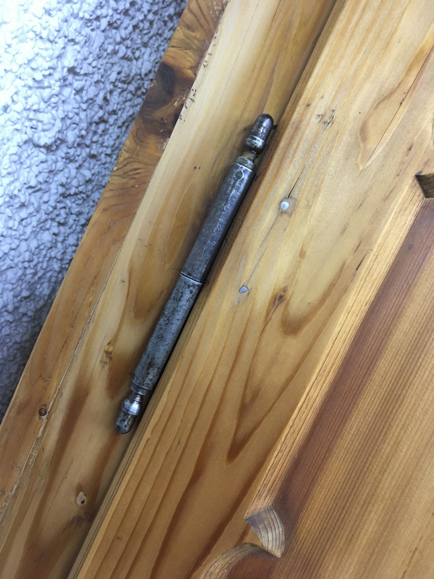 Schrank Steckschrank Klapptüren Kleiderschrank antik restauriert Sakristeischrank