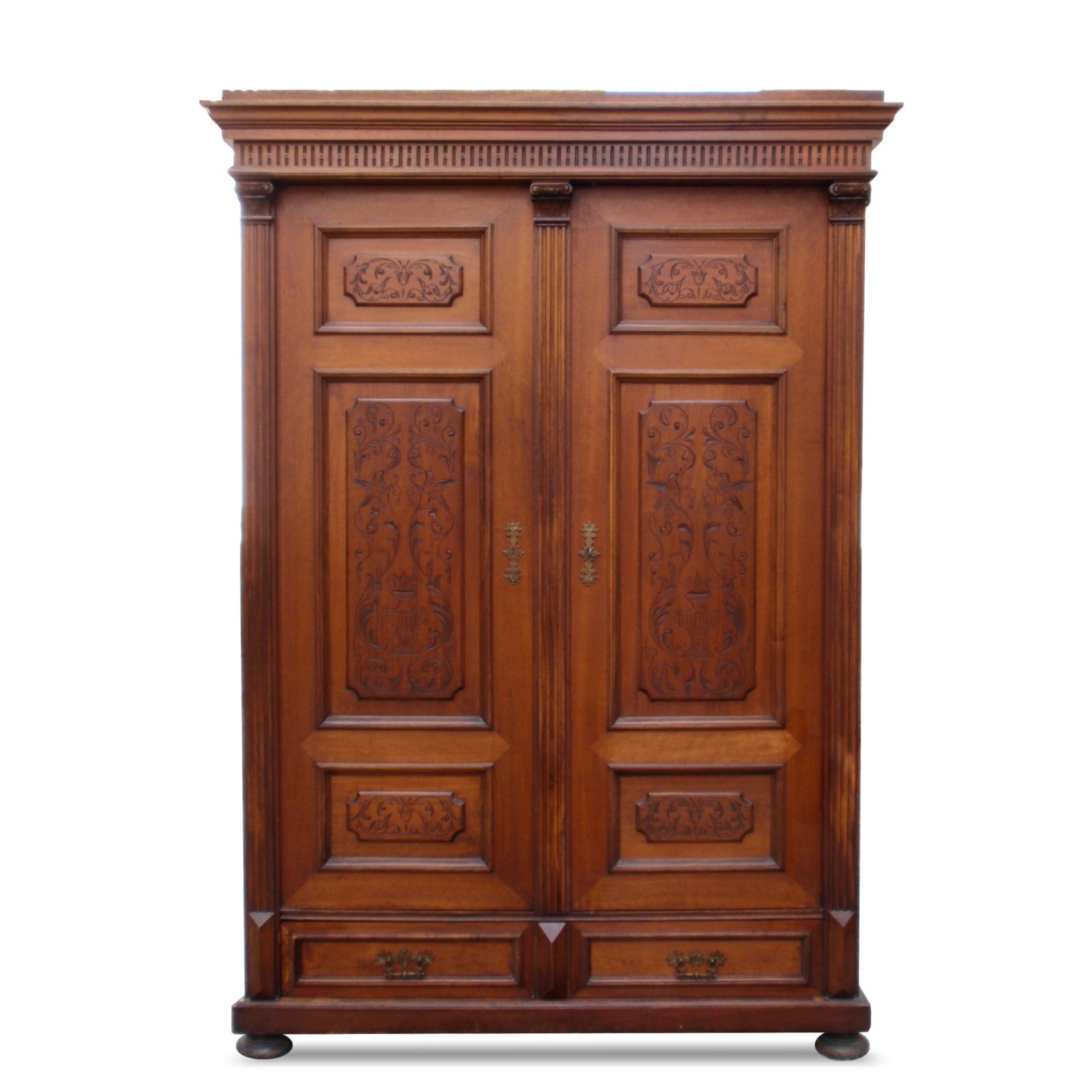 Historismus Kleiderschrank Schrank beschnitzt Nussholzfurnier antik Kleiderschrank Historismus