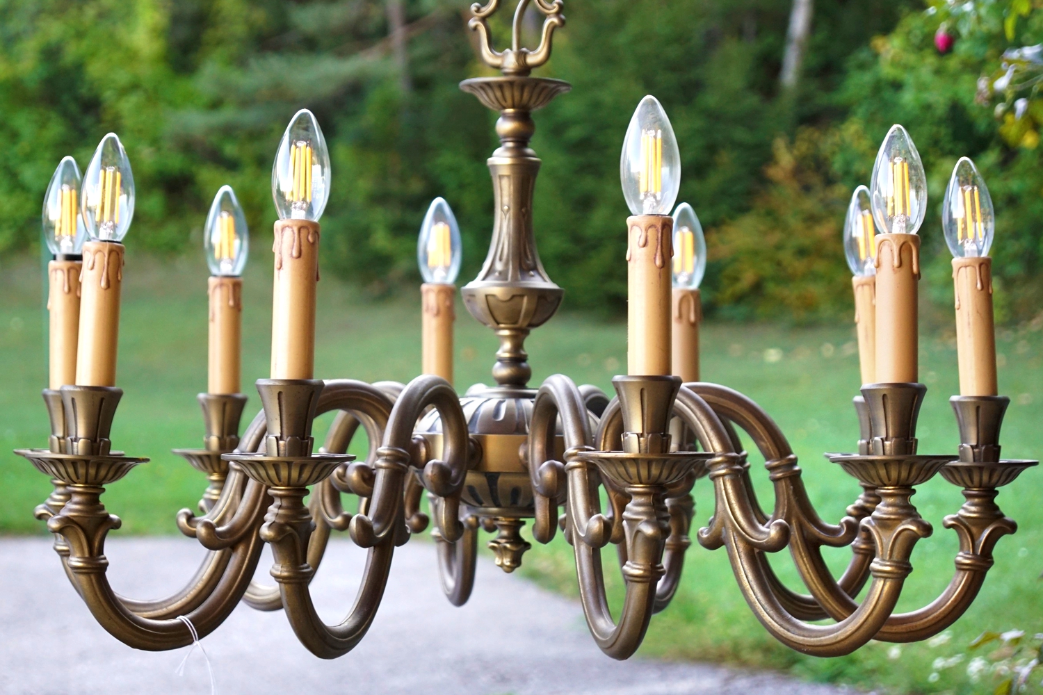 Großer Kronleuchter Barockstil 10-flmg Ausstellungsstück Orion Vienna Antiquestyle Ceiling handmade artisan Design messing bronze guss