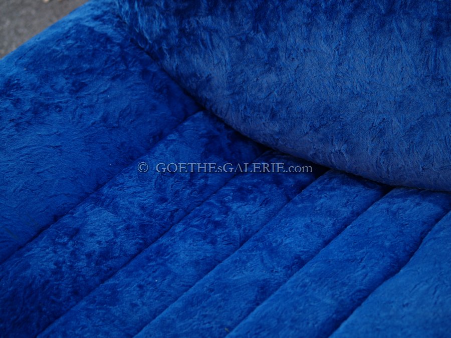 Bretz Sharky Sofa