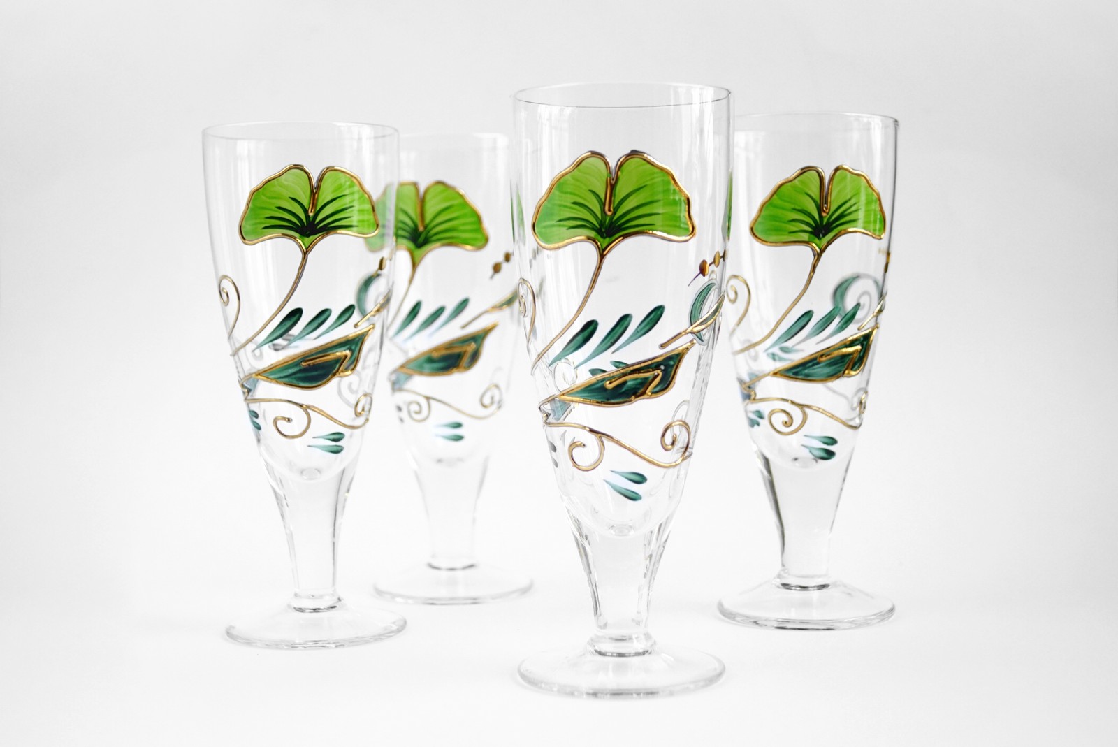 Pfiff Biergläser Nagel Kristallgläser Ginko Traumwelten bemalt grün gold
