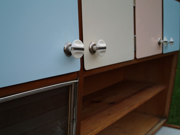 Vintage Schrank r gelb