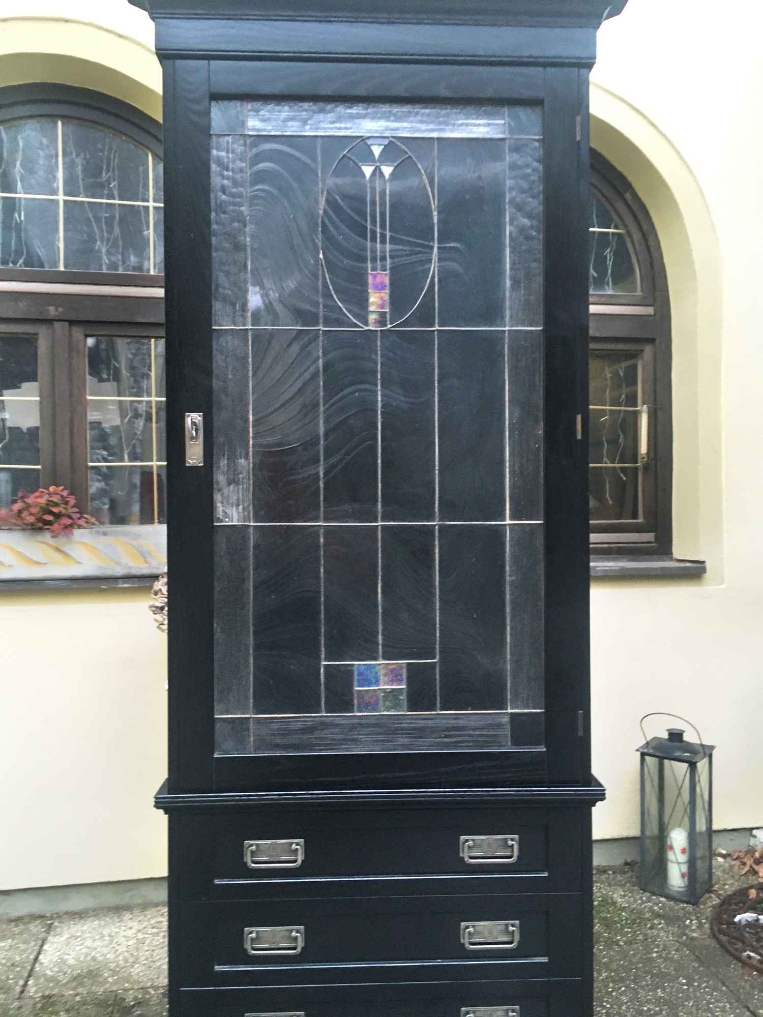 Schrank Jugendstil Buffet dreiteilig Anrichte schwarz Bleiverglasung Selva