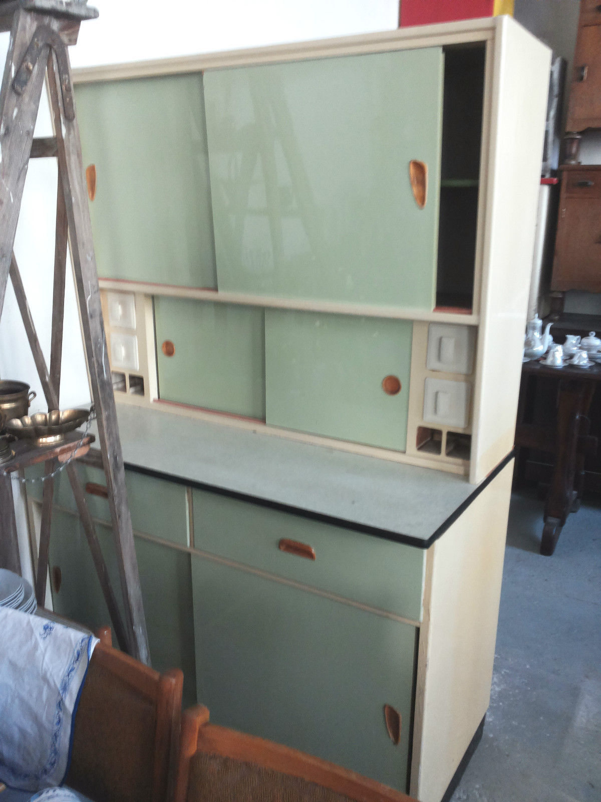 vintage Küchenschrank mint cherryblossom