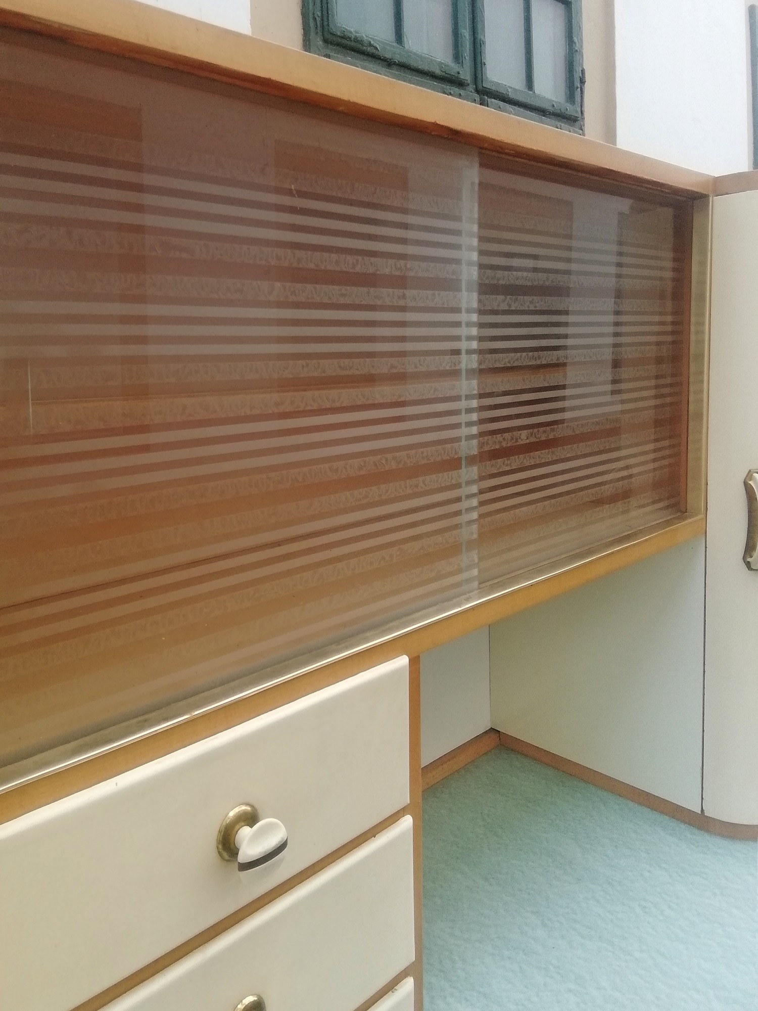 Küchenschrank 40er 50er 60er-Jahre Pastell Vintage Möbel Küche