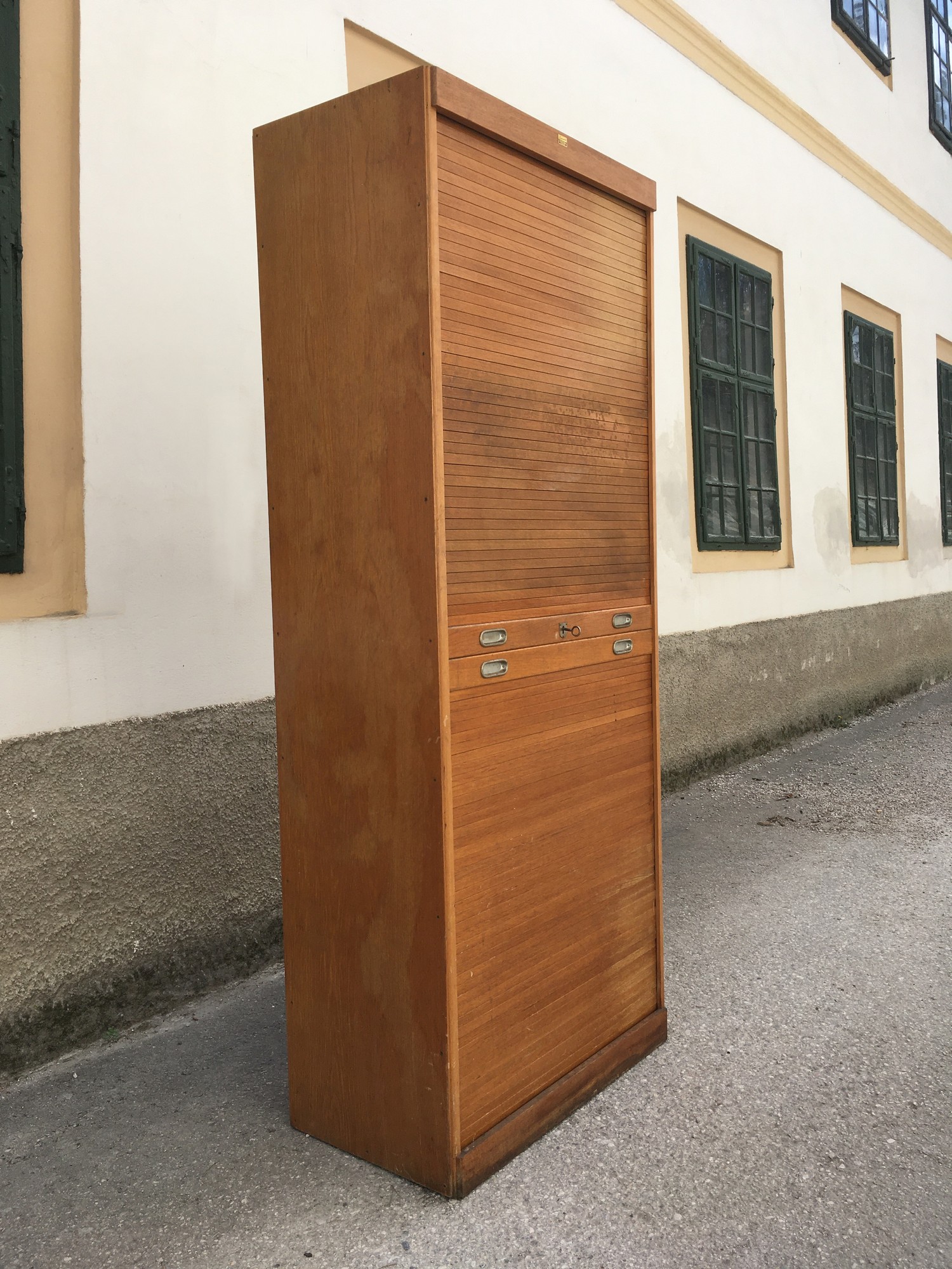 Rolladenschrank Vintage