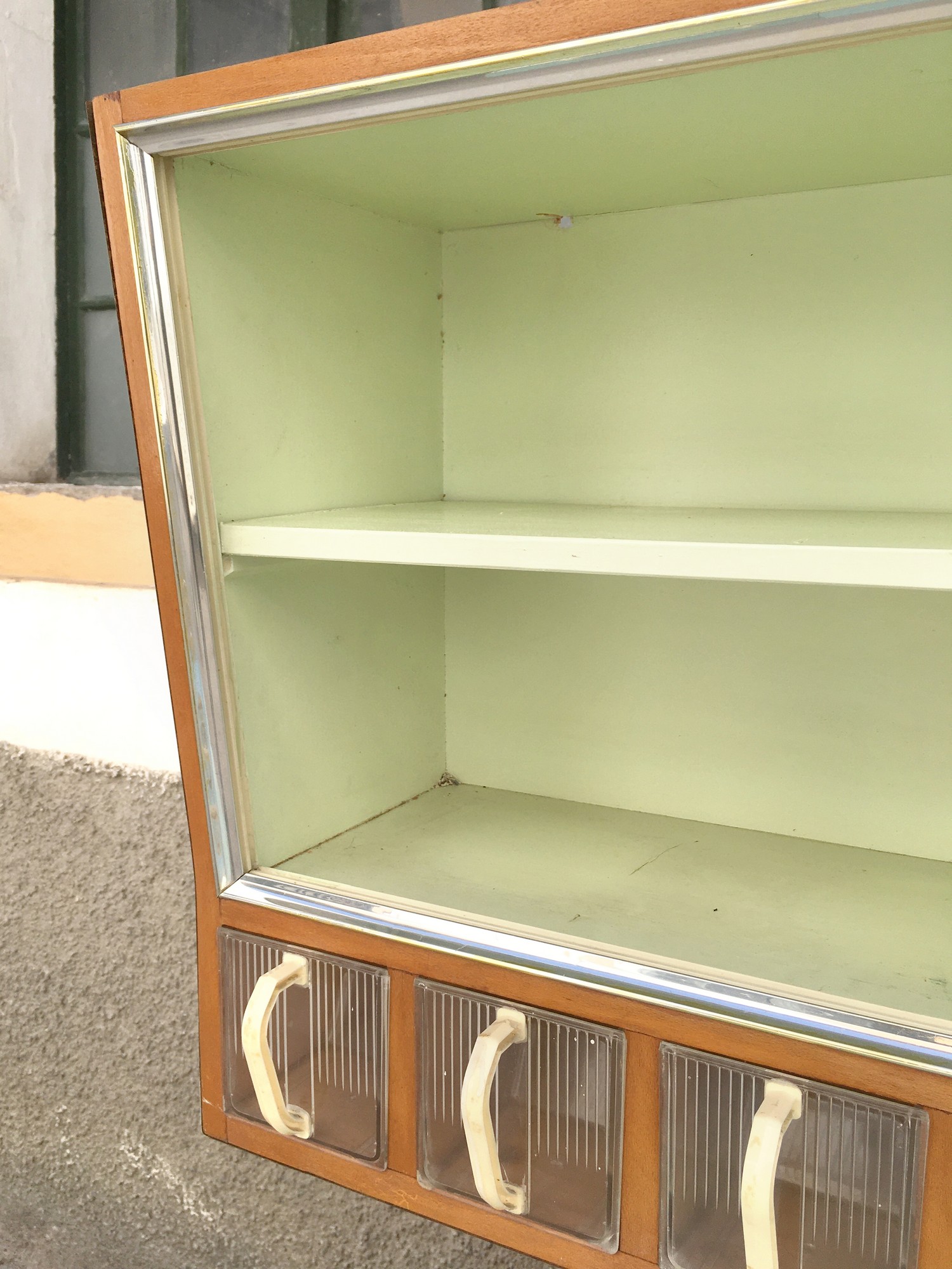 Küchenschrank Vintage Schütten Küche Regal Vitrine Pastell 50er-Jahre 60er-Jahre